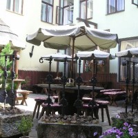 Restaurant, Gasthaus (mit Küche), Sommerterrasse / Garten Quelle: Informationszentrum Polička