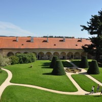 Touristische Attraktivität (Galerie, Schloss) Quelle: Wikimedia Commons