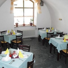 Restaurace, Kavárna, Bar zdroj: RS