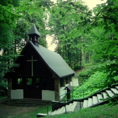 Turistická atraktivita (pramen / studánka, kaple) zdroj: Městské informační centrum