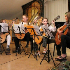 Ostatní středisko Quelle: Kunstgrundschule Na Střezině