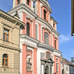 Tourist site (church) source: Wikimedia Commons