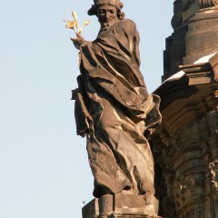 Tourist site (plague / Marian / Holy Trinity Column) source: Wikimedia Commons