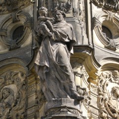 Tourist site (plague / Marian / Holy Trinity Column) source: Wikimedia Commons