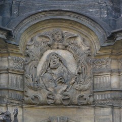 Tourist site (plague / Marian / Holy Trinity Column) source: Wikimedia Commons