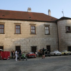 Tourist site (chateau, museum) source: Wikimedia Commons