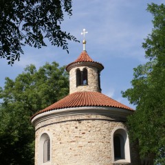 Tourist site (religious monument, church) source: Wikimedia Commons