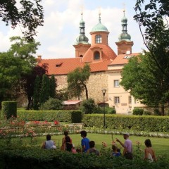 Tourist site (church) source: Wikimedia Commons