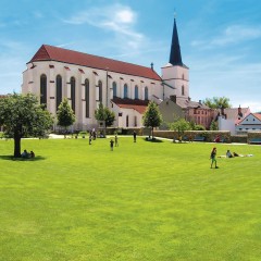 Tourist site (sight-seeing location, church) source: Czech-Moravian borderland