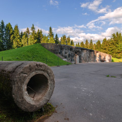 Toeristische attractiviteit (militair monument) bron: Regio Hradec Králové