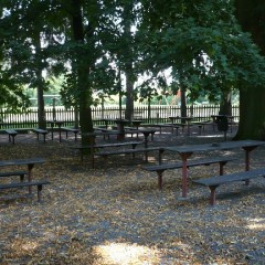 Gasthaus (mit Küche), Sommerterrasse / Garten Quelle: Informationszentrum Litomyšl