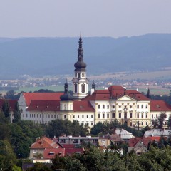 Tourist site (religious monument, monastery) source: Wikimedia Commons