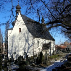 Tourist site (church) source: Wikimedia Commons