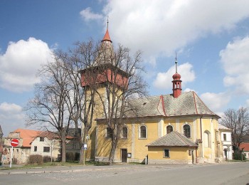 Turistická atraktivita (kostel) zdroj: Wikimedia Commons